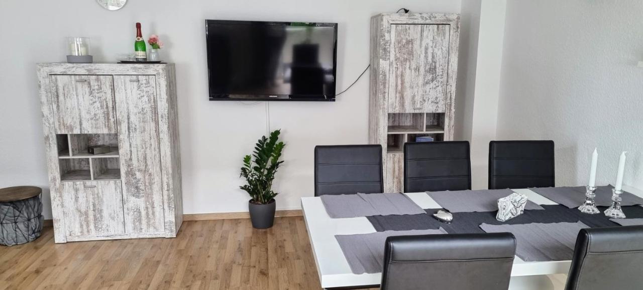 Fewo-Alter Plussize Вильгельмсхафен Экстерьер фото